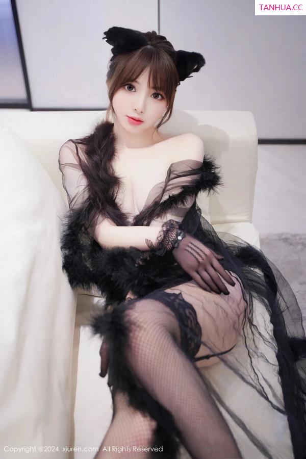   [XiuRen]高清写真图 2024.03.27 No.8297 梦灵儿Mini 黑丝性感第50张图片